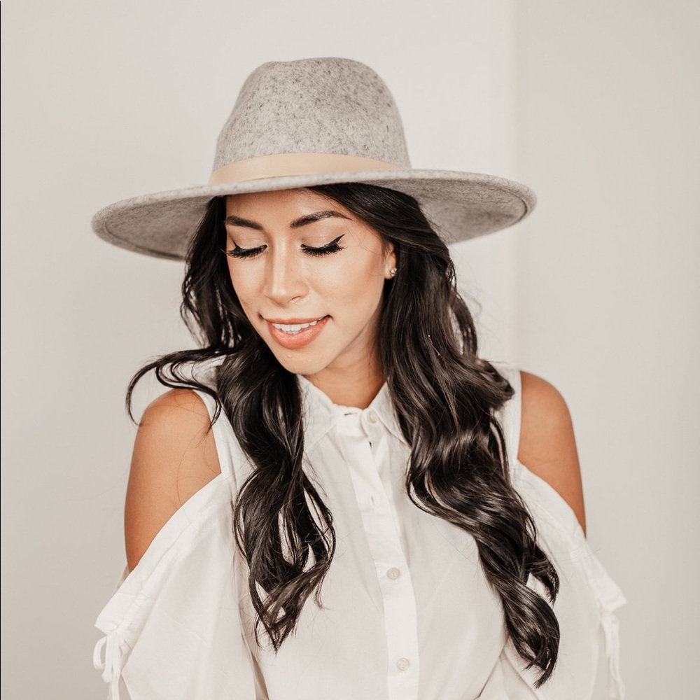 NWT Heather Grey Wool Hat SOLD OUT